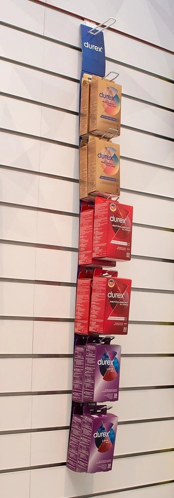 Durex Clip Strip - Zestaw 3 Rodzajów Prezerwatyw Thin Feel Real Feel I Surprise Mix Durex Clip Strip - Zestaw 3 Rodzajów Prezerwatyw Thin Feel Real Feel I Surprise Mix