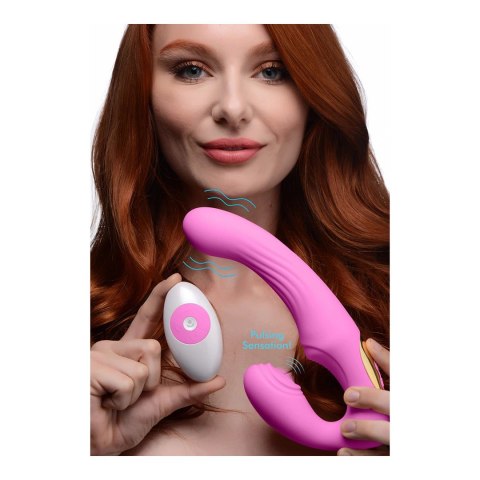 Silikonowy pulsujący i wibrujący strap-on bez ramiączek Xr Brands Silikonowy pulsujący i wibrujący strap-on bez ramiączek Xr Brands