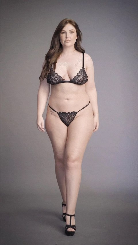 Le desir - Dwuczęściowy zestaw bielizny Velvet Plus Size Le desir - Dwuczęściowy zestaw bielizny Velvet Plus Size