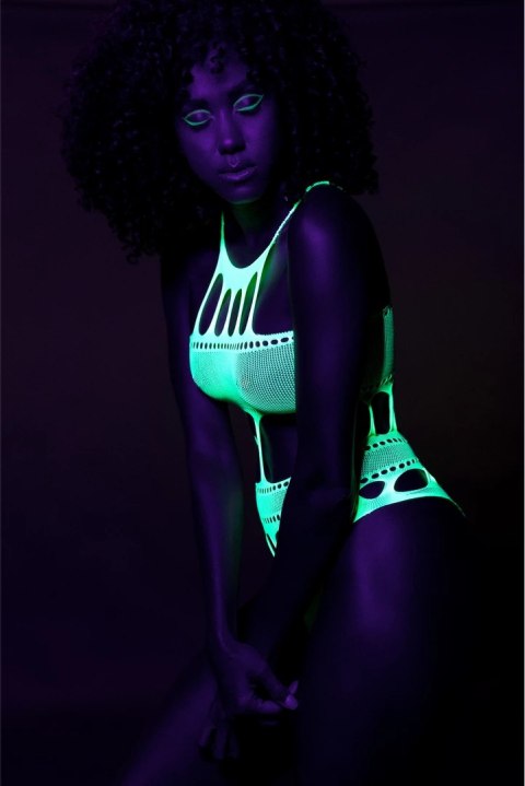 Body z greckim dekoltem XS/L Ouch! by shots Body z greckim dekoltem XS/L Ouch! by shots