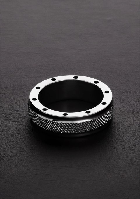 Steel - Pierścień erekcyjny z 11 otworami wentylacyjnymi - 0.6 x 2.2 / 15 x 55 mm Steel - Pierścień erekcyjny z 11 otworami wentylacyjnymi - 0.6 x 2.2 / 15 x 55 mm