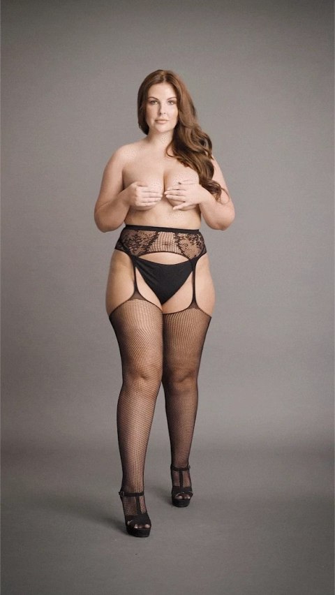 Le desir - Klasyczne pończochy z koronki i siateczki Plus Size Le desir - Klasyczne pończochy z koronki i siateczki Plus Size