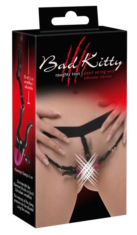 Bad Kitty - Czarne Stringi Z Zaciskami Na Wargi Sromowe Bad Kitty - Czarne Stringi Z Zaciskami Na Wargi Sromowe