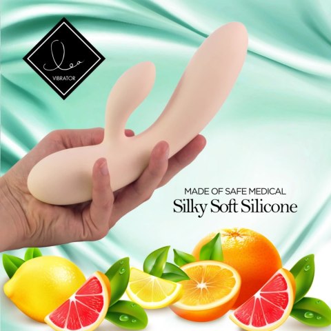 FeelzToys Lea Citrus silikonowy model dwusilnikowy 202mm pomarańczowy FeelzToys Lea Citrus silikonowy model dwusilnikowy 202mm pomarańczowy